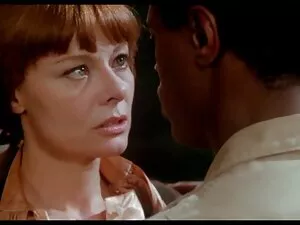 Lucy Az Új érett nők ...