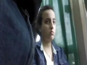 Sovány Freya Dee bas ...