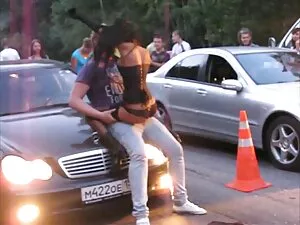 Szédítő Hármasban id ...