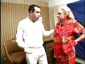 Grooby lányok vs ros ...